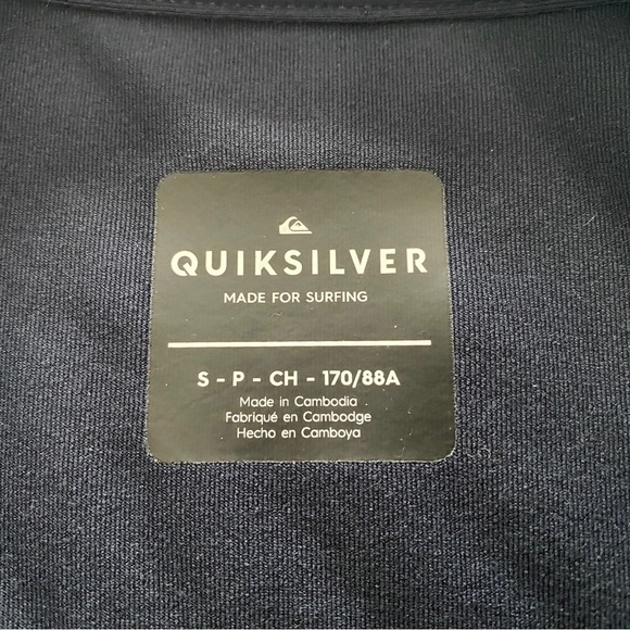 Quiksilver HI Moisture Wicking Navy Blue Short Sleeve Shirt Men S Small - Picture 6 of 7